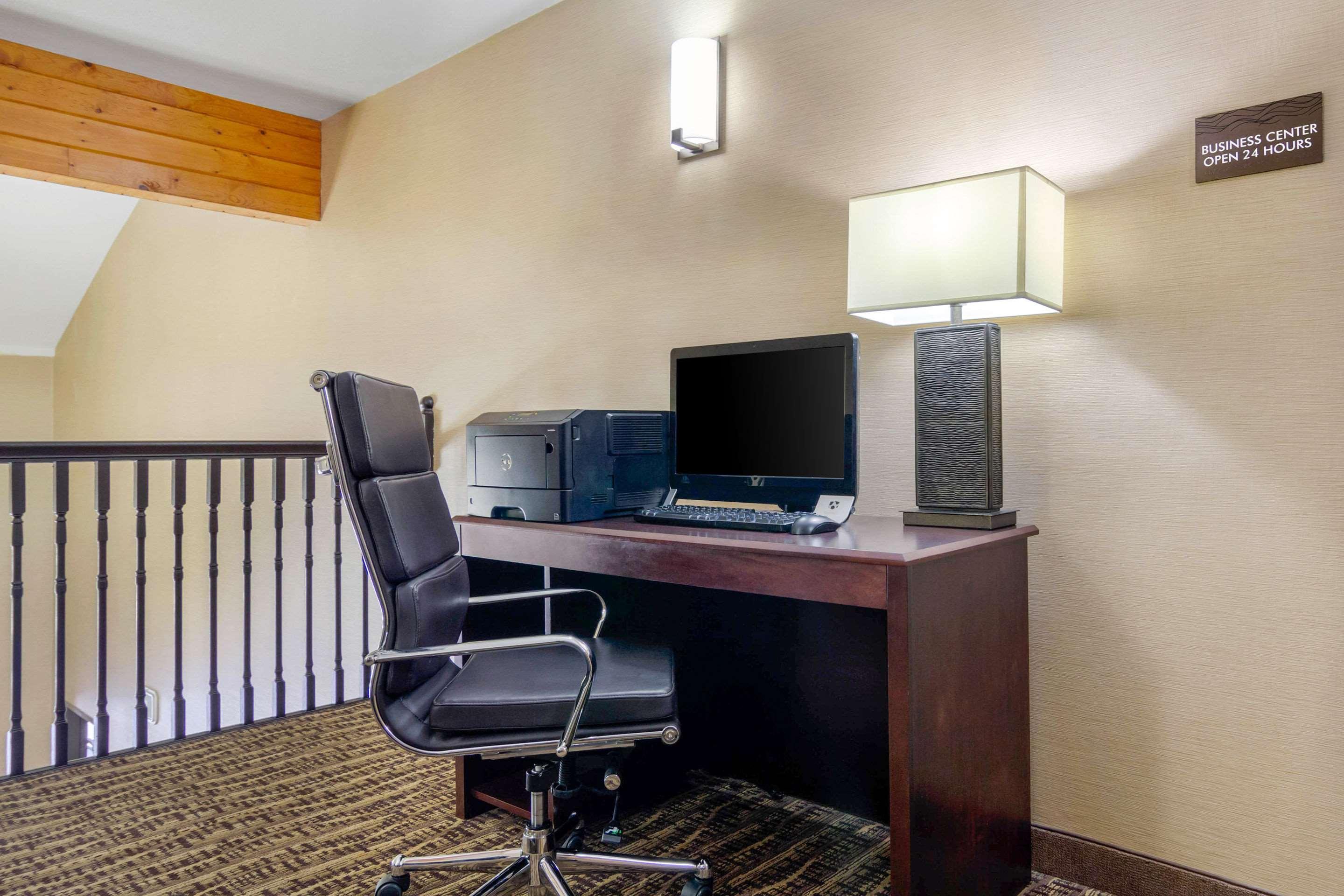 Comfort Inn & Suites Greeley Exteriér fotografie