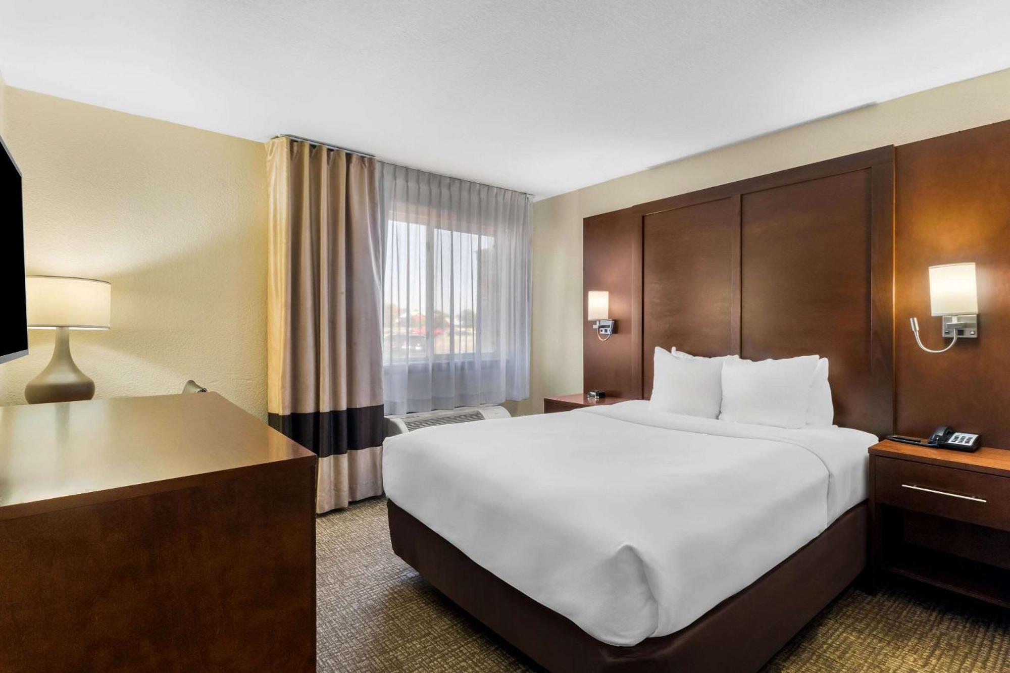 Comfort Inn & Suites Greeley Exteriér fotografie